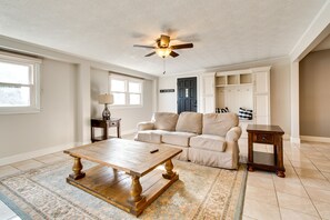 Living Room | Central Air Conditioning & Heating