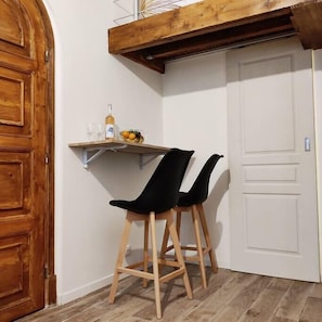 Little Dining table