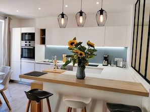 Kitchen (1)