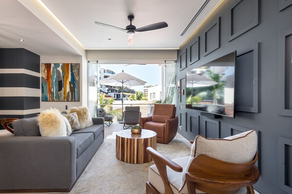 Living Room to Front Terrace