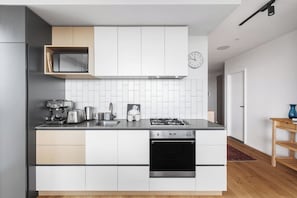 The kitchen facilities have everything you need to cook at home, including a professional espresso machine and coffee grounds provided