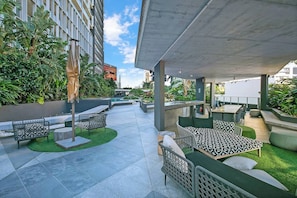 Daybeds, undercover dining and a barbeque in the common areas are perfect for entertaining or relaxing with friends and family