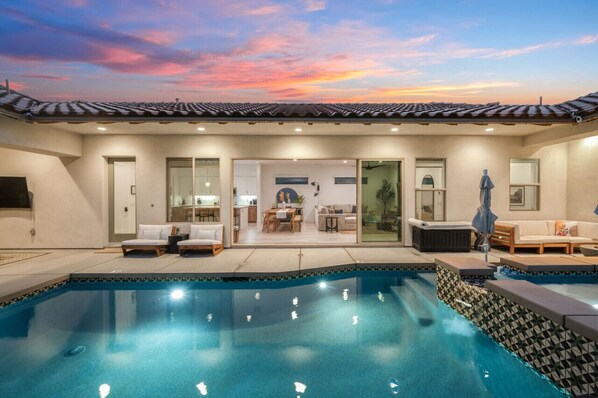 Evening magic by the pool.