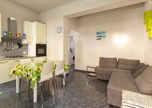 Livingo room-Mandorlo-Elba Island