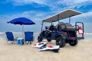 6 Seater Golf Cart & Beach Geart CREDIT Included With Your Stay!! **2-Night Minimum Stay