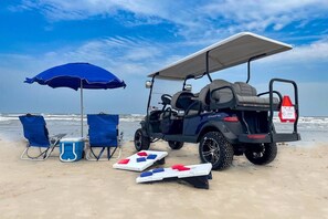 6 Seater Golf Cart & Beach Geart CREDIT Included With Your Stay!! **3-Night Minimum Stay