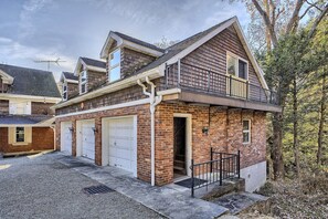 A view of the apartment, located above the garage.  The entry door is pictured