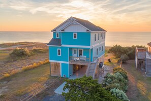 Surf or Sound Realty - 1168 - Golden Hour On The Sound - Main Image 2