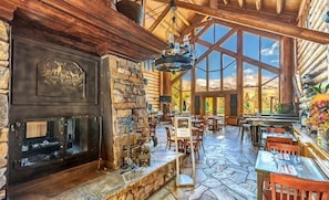 The on-site bar, lounge and restaurant