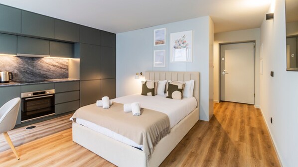 Overview of the studio, with a seamingless blend between all the rooms, provided by the stunning decoration #airbnb #comfort