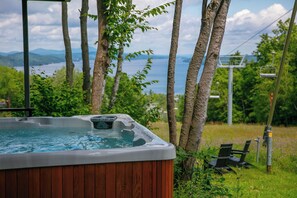Spa and fire pit, summer
