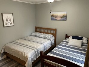 2nd bedroom, double and single 