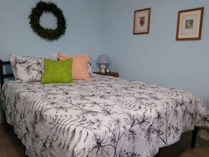 Sweet dreams in the queen size memory foam bed.