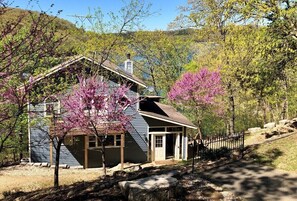 Breathtaking views at Fall Drive Lake House.