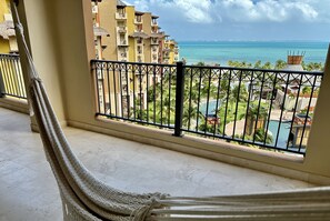 huge relaxing balcony 