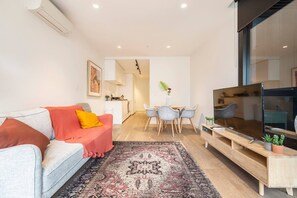 Kick back on plush sofa seating while catching up on all your favourite TV.
