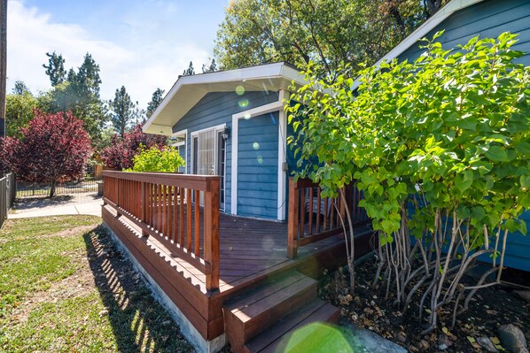 Side Deck