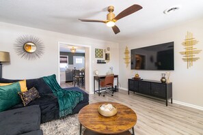 Living Room with Accent Wall
