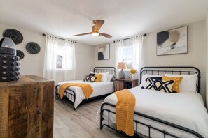 Second bedroom featuring 2 Full-sized beds