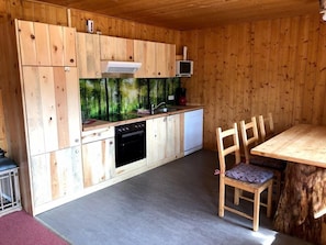 Ferienwohnung Wilde Orchidee, 94qm, 2 Schlafzimmer, max. 6 Personen-Küche Wilde Orchidee