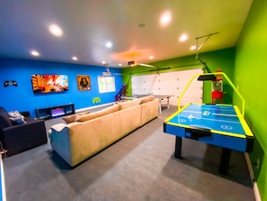 Spielezimmer