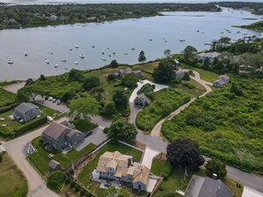 Aerial view of Sweet Oyster's proximity to Oyster Pond