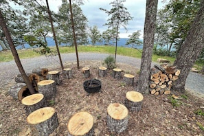 Fire pit area, perfect for socializing around a campfire