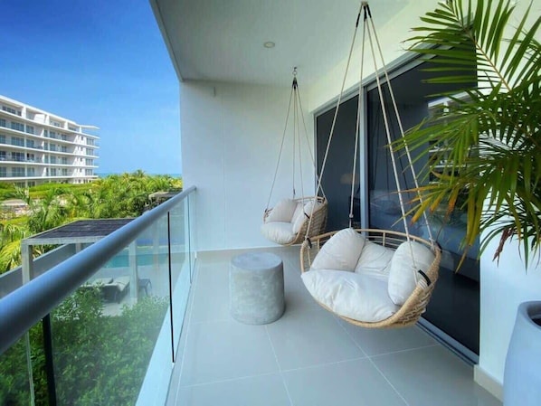 Stunning balcony to relax