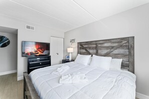 3122 Primary Bedroom 3