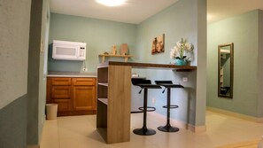 Kitchenette Area 