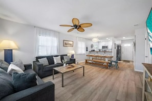 Queen-size soft bed, Smart TV in the living room