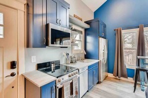 fully stocked kitchen