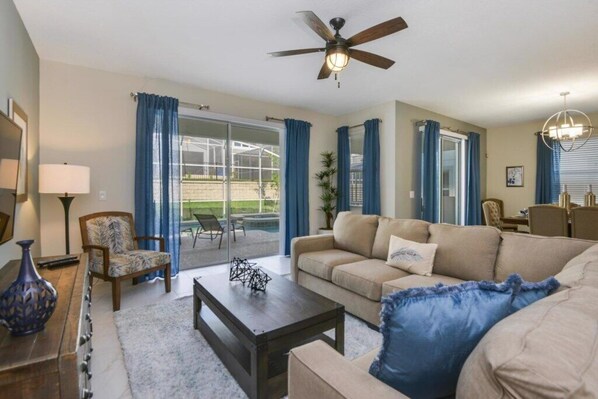 6_living_room