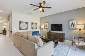 5_living_room