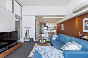 Living room 5