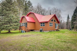 Cabin Exterior | Keyless Entry