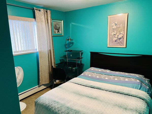 Guest bedroom 