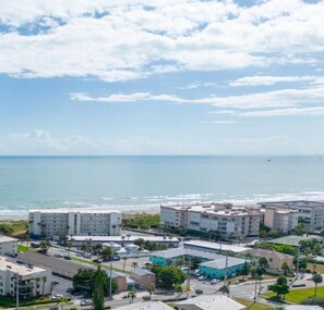 3 Minute Walk to Beach Access