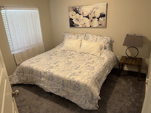 King Size Bed Bedroom 1