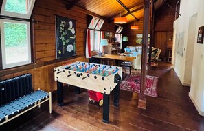 Lots of games & puzzles. The day bed at end can be used as a ninth bed
