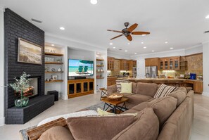 Living room (first floor)