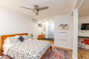 This cozy and freshly remodeled space is a perfect jumping off point for exploring Burlington