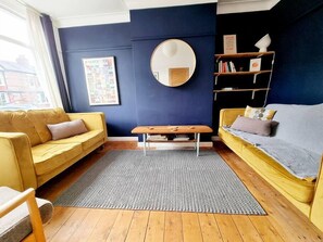 Sept review: "Had the best time here in a really good location, short 10 minute drive from the city centre taxis really easy to get and local shops right near the house too. Everything in the house was perfect and just like the pictures, thanks !"

