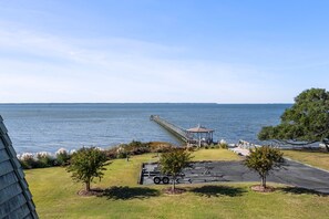 VL6: Life On A Sandbar | Balcony View