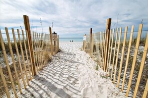Strand