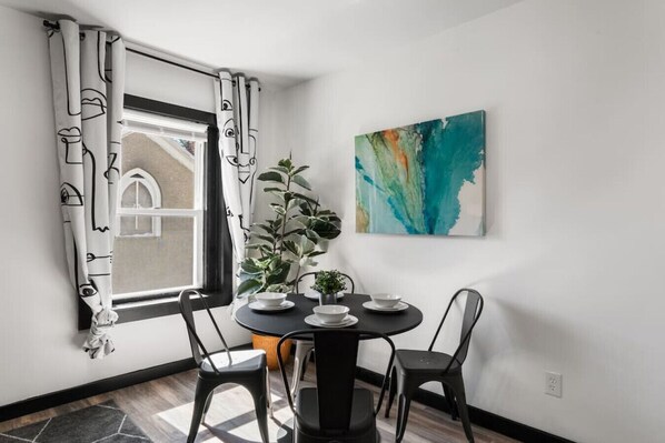 Experience the perfect balance of elegance and functionality at this thoughtfully designed dining table. #LongTermStay #HomeAwayFromHome