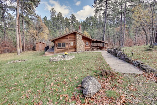 Sturgis Vacation Rental | 2BR | 2BA | 3 Steps to Enter | 1,300 Sq Ft