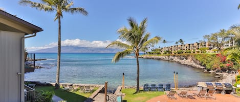 Spectacular ocean, pool, and Molokai view with private, heated pool.