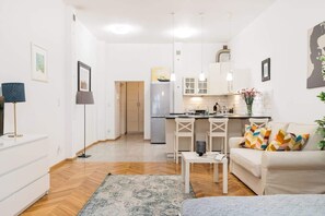 living room, kitchen