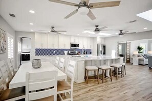 Enjoy a bright and open kitchen/dining area!